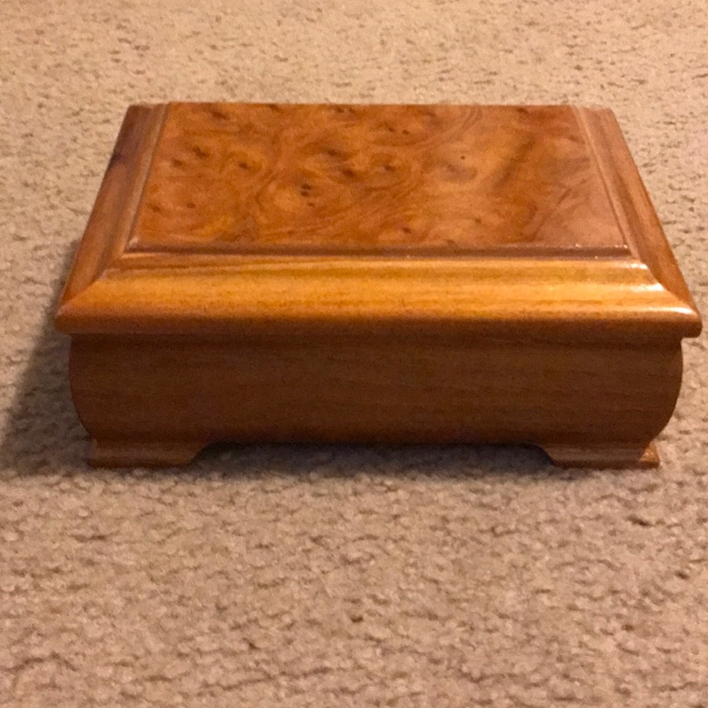 Small Wooden jewelry box